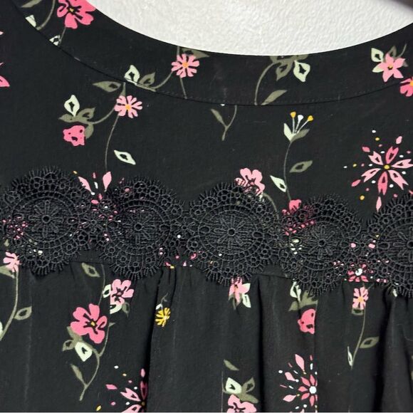 Lane Bryant Moroccan top shirt size 18 black pink bell sleeves women’s Blouse - Picture 3 of 5